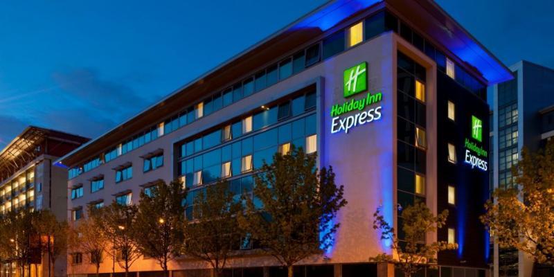 Holiday Inn Newcastle City Экстерьер фото